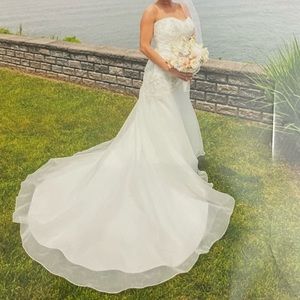 Offers accepted!!Casablanca wedding dress with intricate beading and detail